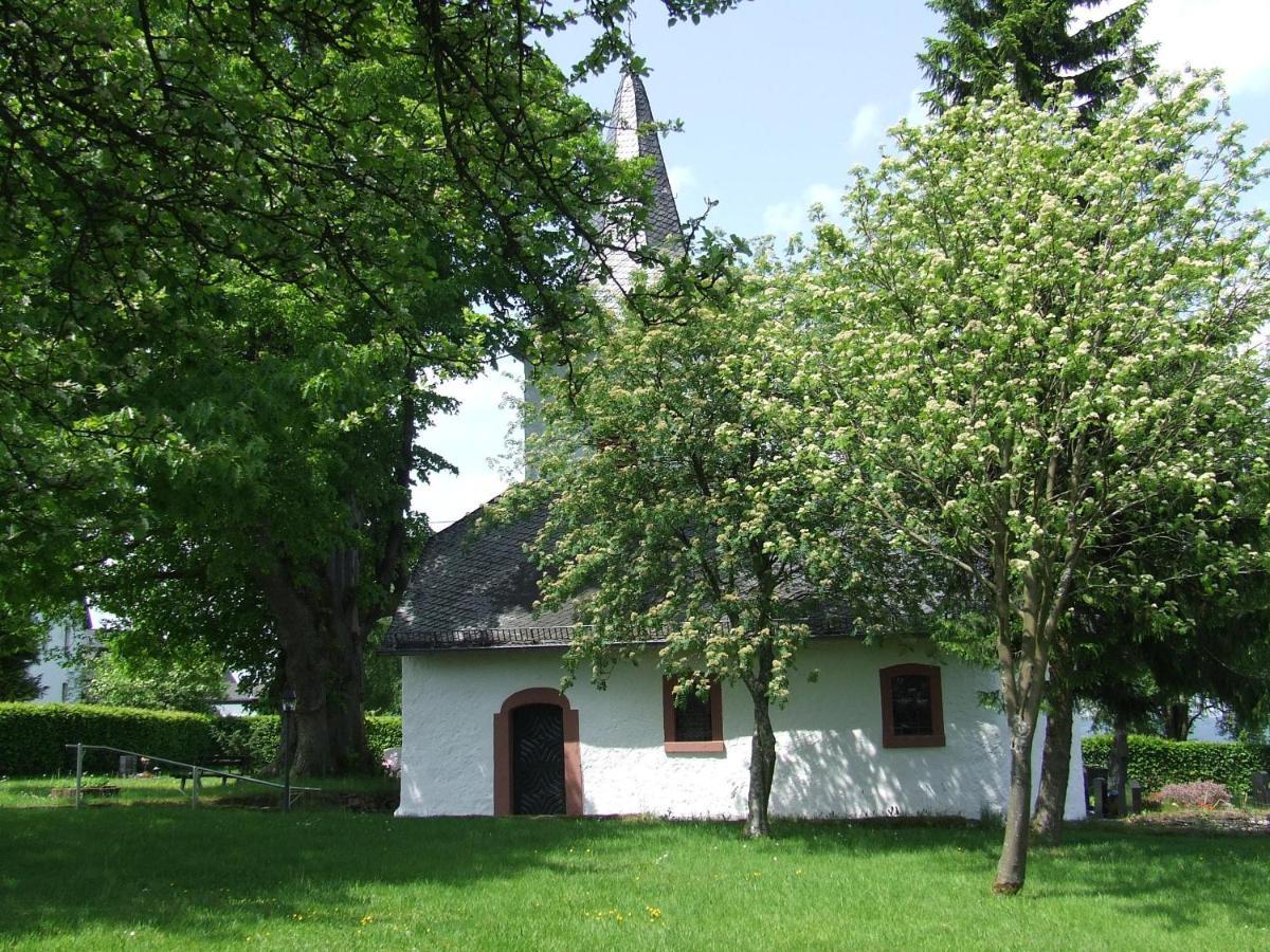 Gaestehaus Juetten Hellenthal Buitenkant foto